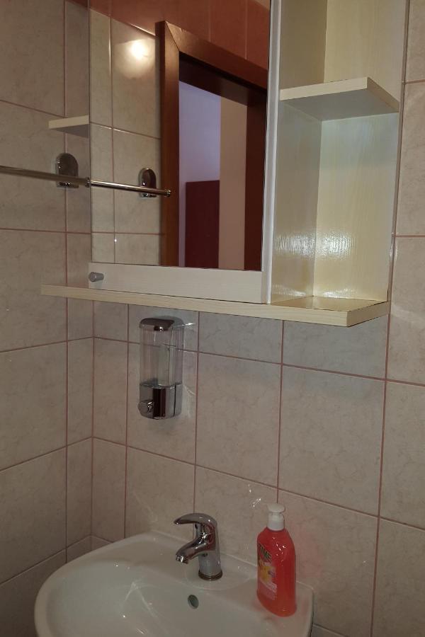 Apartments With A Parking Space Gradac, Makarska - 11332 Gradac  Εξωτερικό φωτογραφία