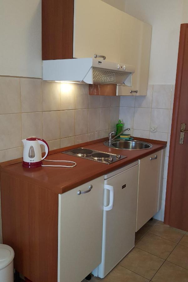 Apartments With A Parking Space Gradac, Makarska - 11332 Gradac  Εξωτερικό φωτογραφία