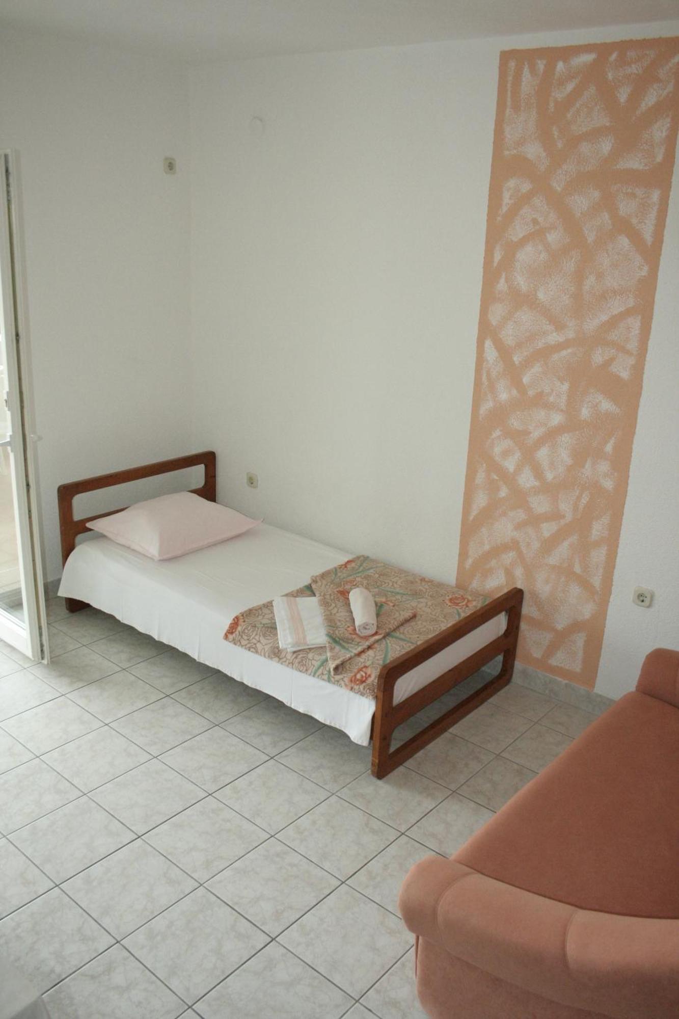 Apartments With A Parking Space Gradac, Makarska - 11332 Gradac  Δωμάτιο φωτογραφία