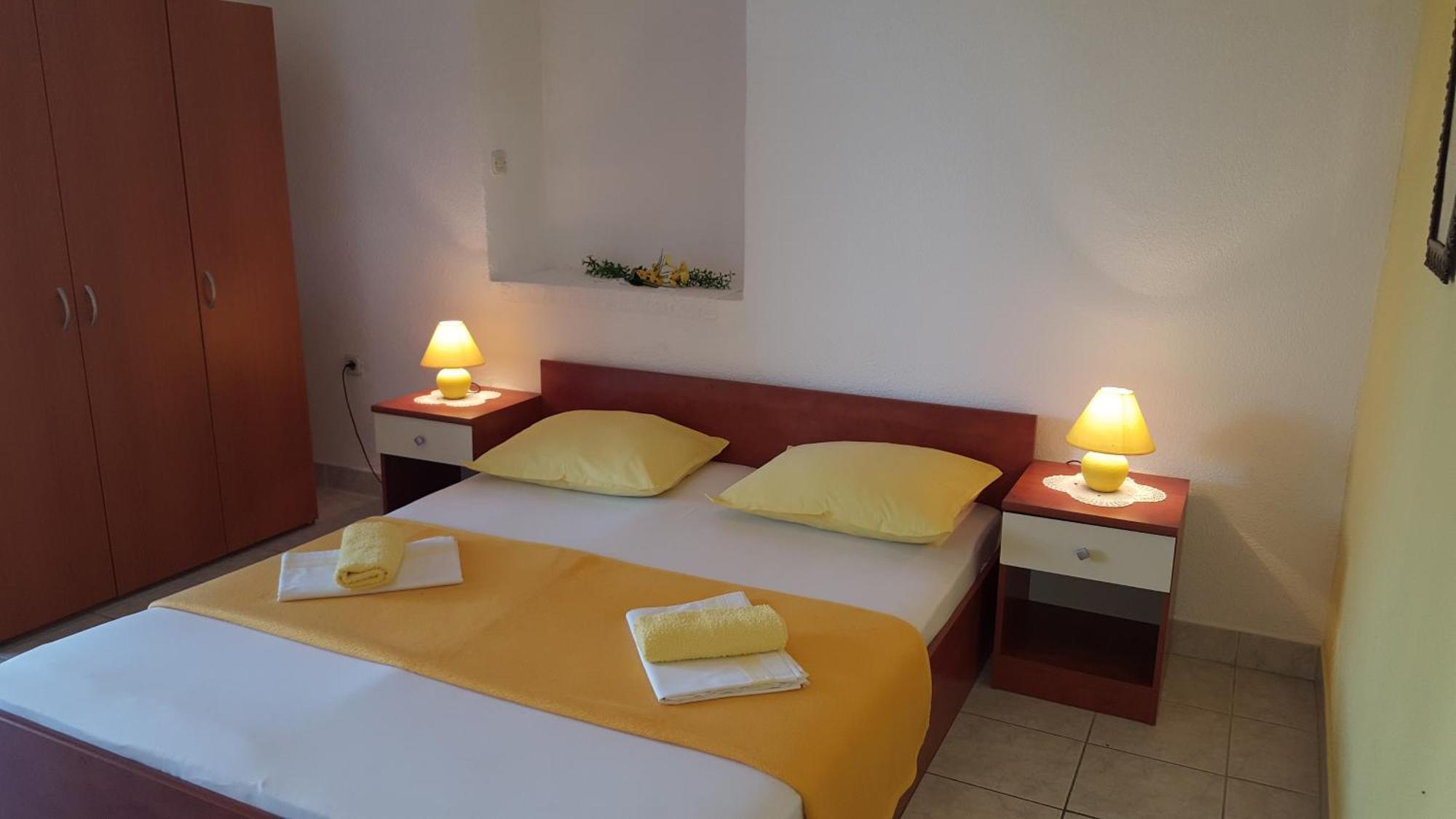 Apartments With A Parking Space Gradac, Makarska - 11332 Gradac  Δωμάτιο φωτογραφία