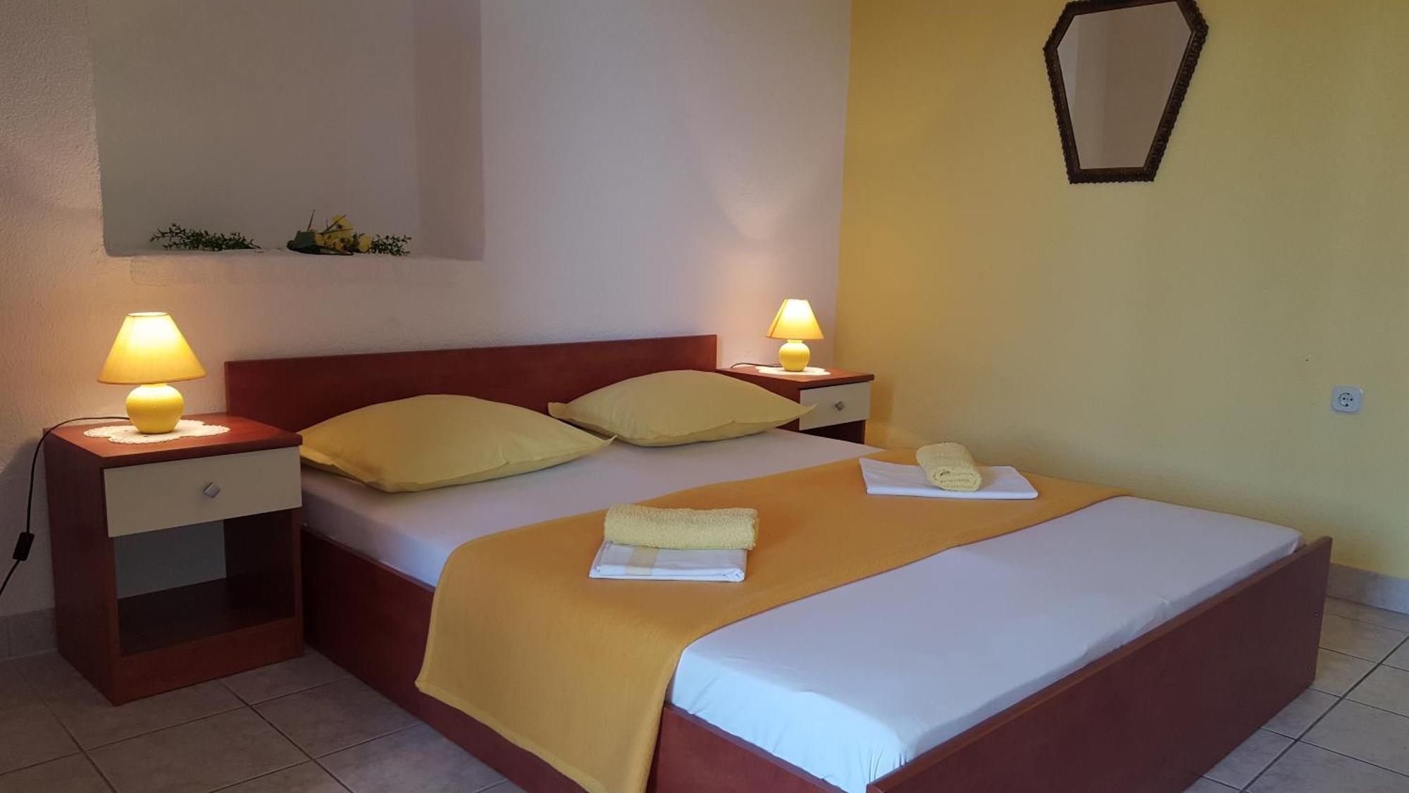 Apartments With A Parking Space Gradac, Makarska - 11332 Gradac  Δωμάτιο φωτογραφία